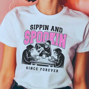Funny Skeleton Halloween Graphic Tee Spooky Season Vintage Stlye T-Shirt